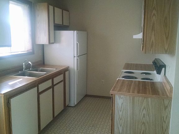 4th image of 1528 Reserve St #3