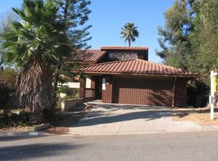 1113 Circle Dr, Escondido, CA 92025