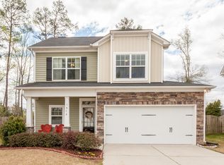 1870 Landstrom Ln, Fuquay Varina, NC 27526