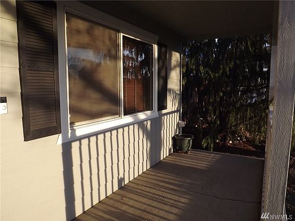 3rd image of 1449 Cougar Dr