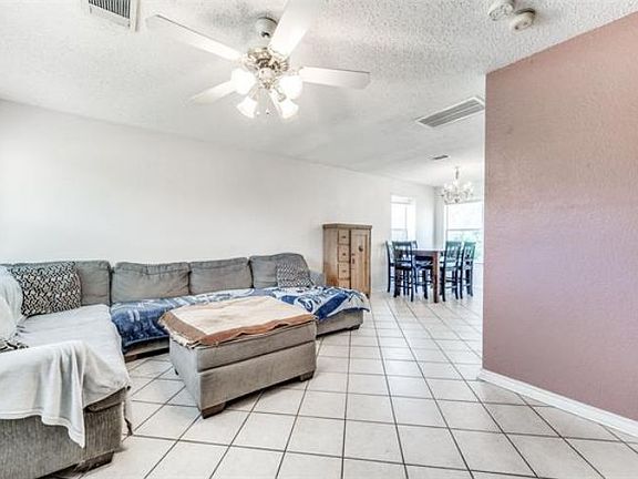 4th image of 8104 Galley St
