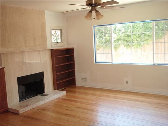 2nd image of 3033 Bagley Ave