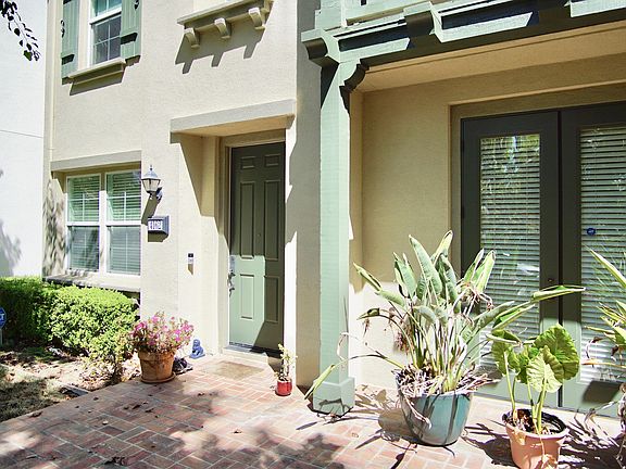 4th image of 4162 Voltaire St