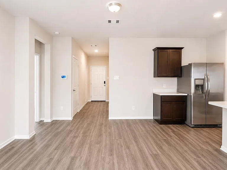 6410 Indigo Cliff Dr — Photo 8