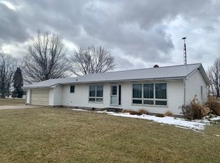 70090 Big Hill Rd, Sturgis, MI 49091