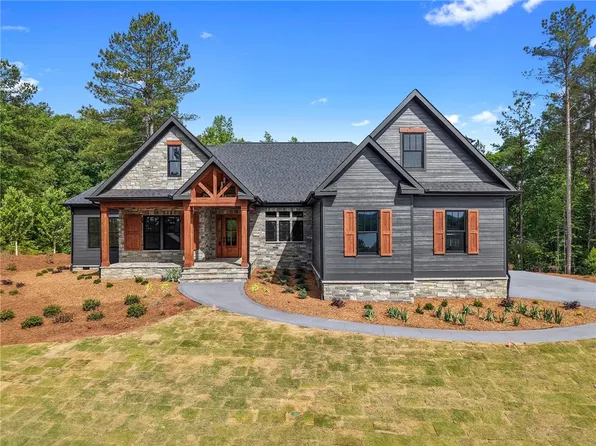 326 Thompson Rd, Taylors, SC 29687