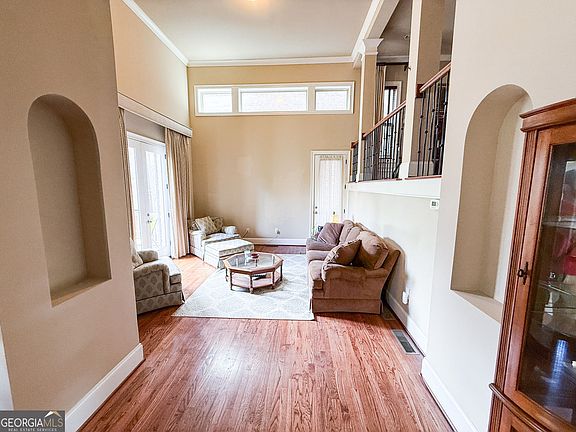 5th image of 1228 State St NW