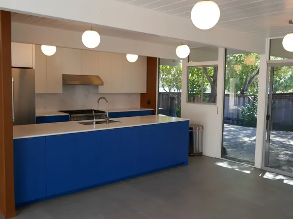 823 Greenberry Ln, San Rafael, CA 94903