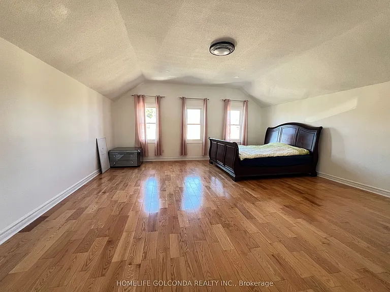5404 Heritage Hills Blvd #UPPER — Photo 10