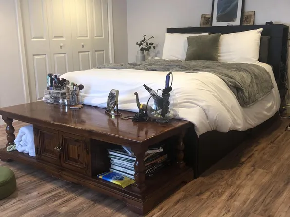 838 Corinthian Ave, Philadelphia, PA 19130