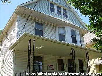 1st image of 2962 E 67th St
