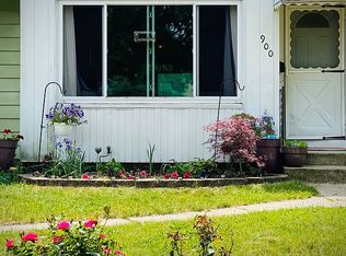 900 Buckingham St SW, Wyoming, MI 49509