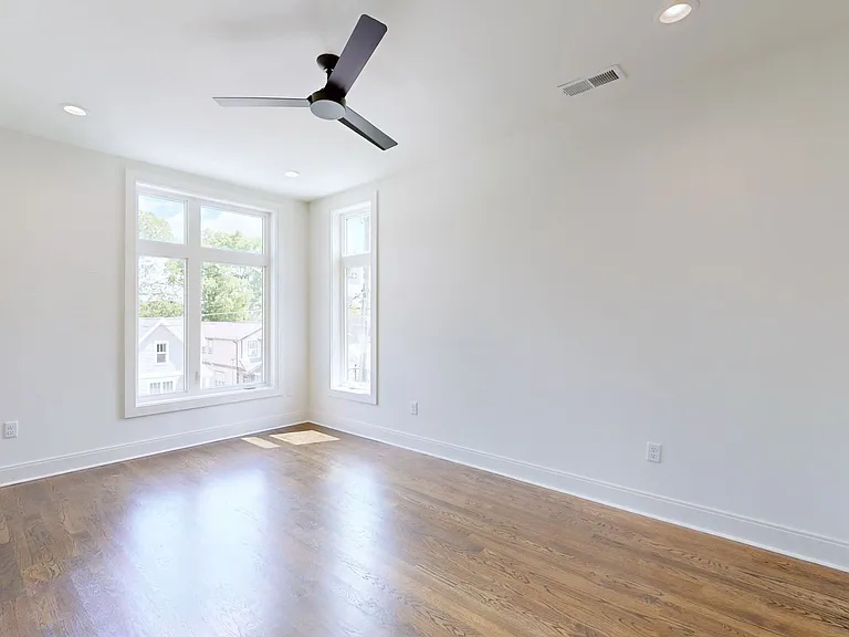 5909A Carl Pl — Photo 32