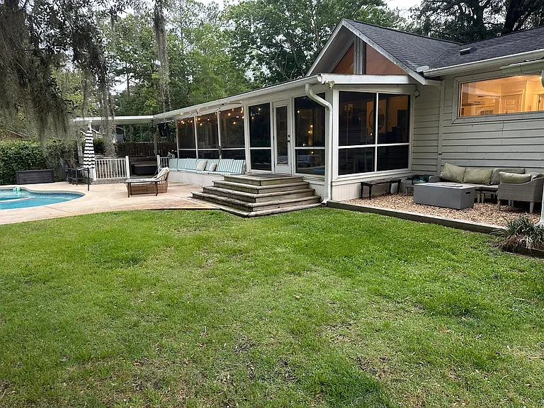 307 Doe Run Cir — Photo 20