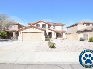 2812 W Sunshine Butte Dr, San Tan Valley, AZ 85142