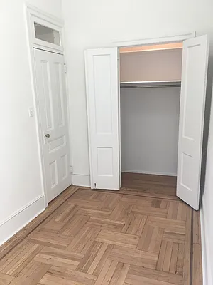 Rented by Kain Realty | media 17