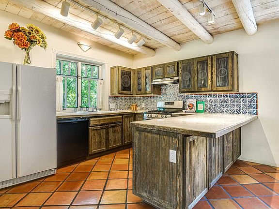 3rd image of 815 E Palace Ave APT 29