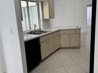 10630 NW 2nd Pl, Pompano Beach, FL 33071