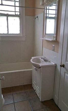 5th image of 2025 Almonaster Ave