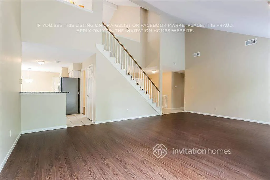 Building Photo - 12514 Mill Lane Dr