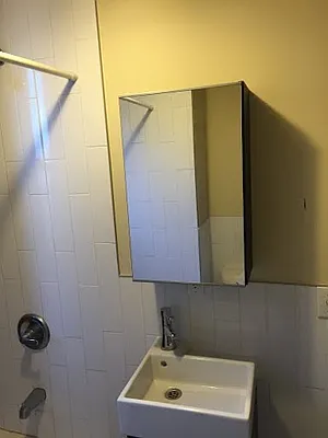 Rented by Elite NY Holdings | media 66