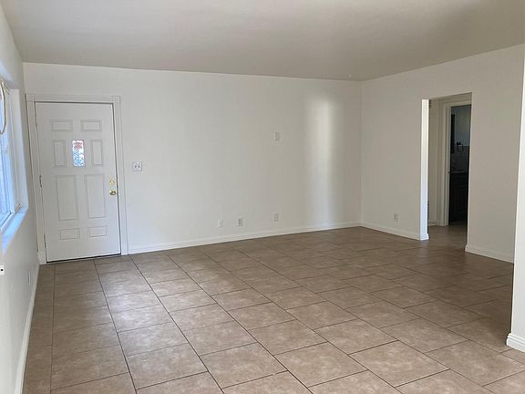 2nd image of 4964 Maine Ave APT 1