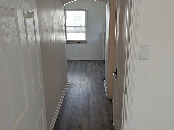 4th image of 4830 Yarmouth Pl
