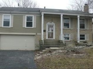 17631 Stonebridge Dr, Hazel Crest, IL 60429