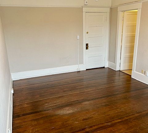 5th image of 2004 C St APT 14