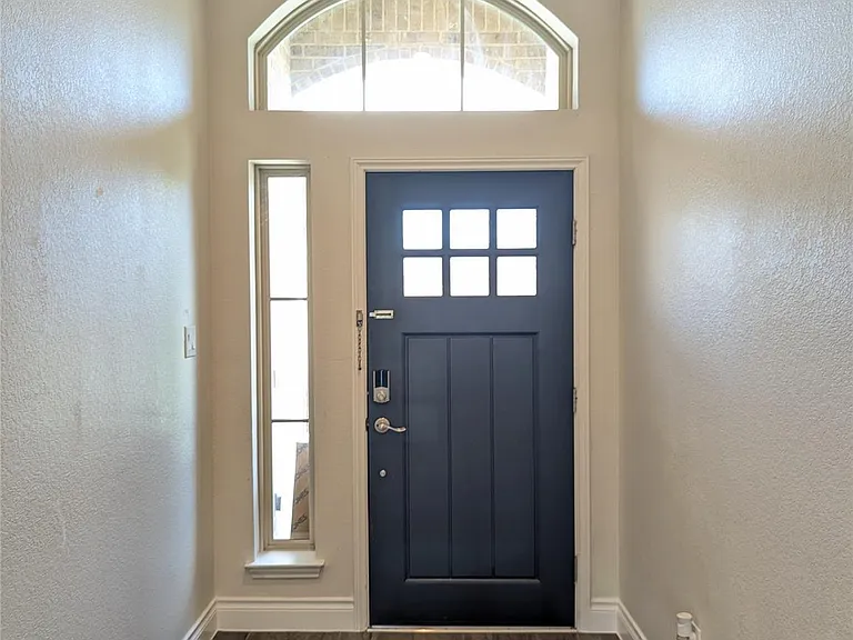 2043 Blackhawk Ridge Ln — Photo 2