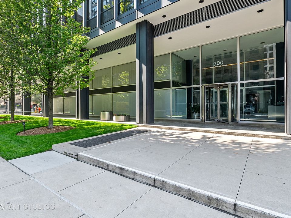 1st image of 900 N Lake Shore Dr APT 514