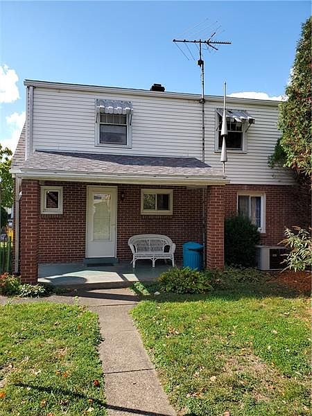 2nd image of 1748 Kimball Ave
