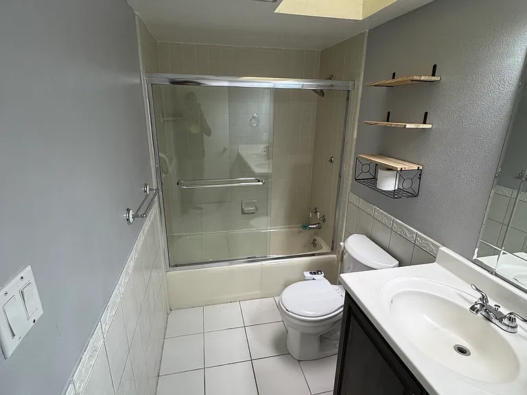 6228 W Cortez St — Photo 55