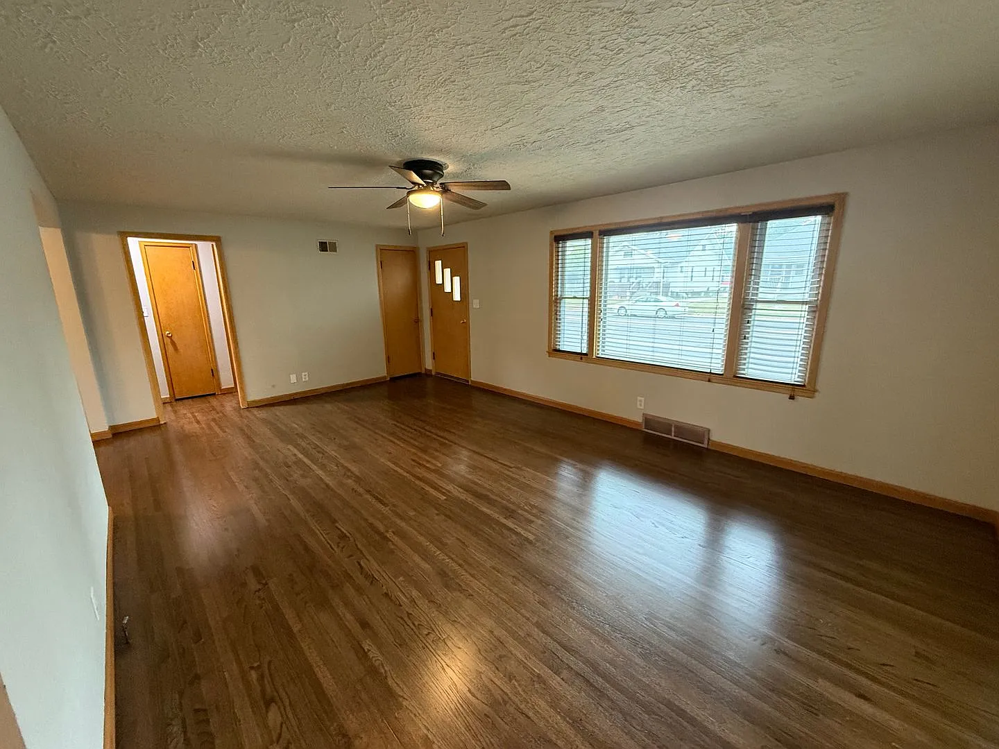 Spacious 2 Bedroom, 2 Bath Home with Bonus Space and a Double Car Garage — Photo 3