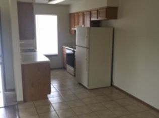 1689 N Linda Jo Pl, Fayetteville, AR 72703