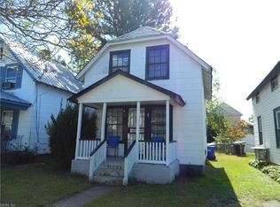38 Hobson St, Portsmouth, VA 23704