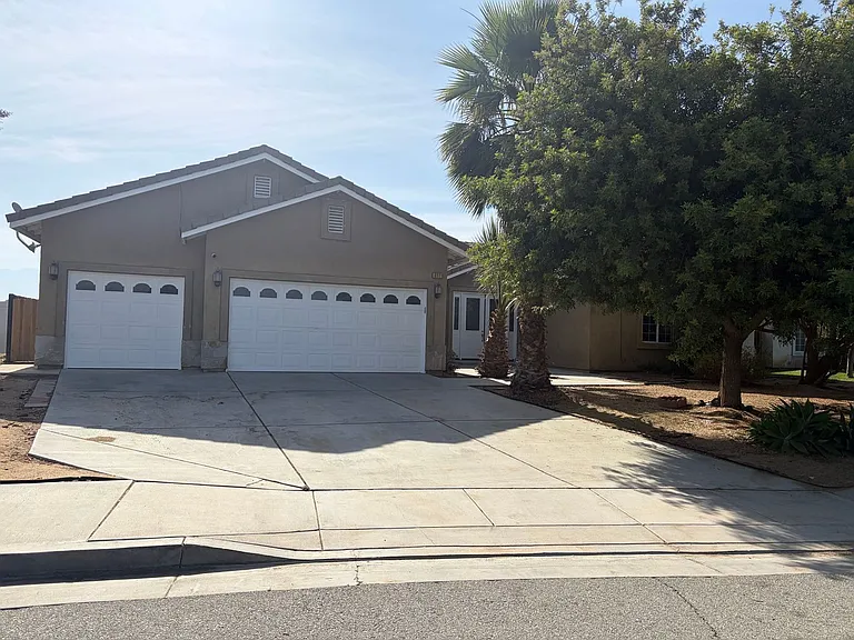611 Winners Cir — Photo 2
