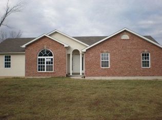 5706 Historic Valley Dr, Hillsboro, MO 63050