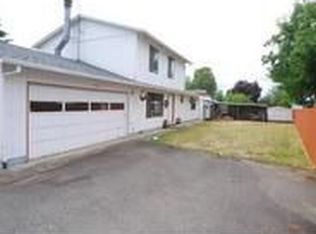 1824 SE River Rd, Hillsboro, OR 97123