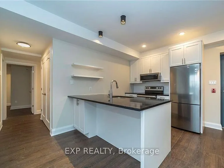 33 Maple Grove Rd #204 — Photo 5