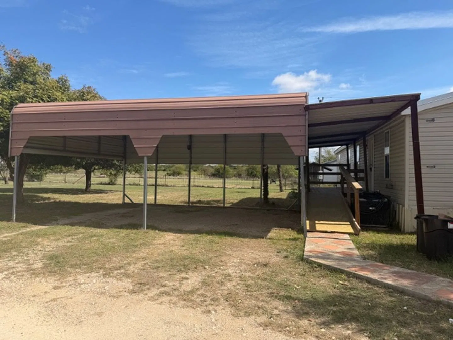 Oglesby — Photo 2