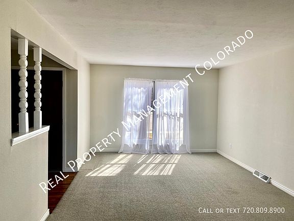 4th image of 8633 E Nassau Ave