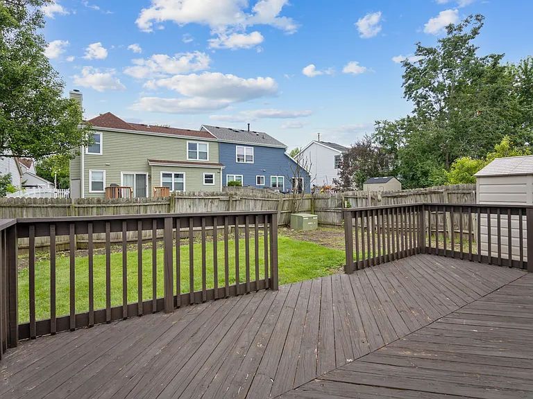 1127 Ashbrook Dr — Photo 25