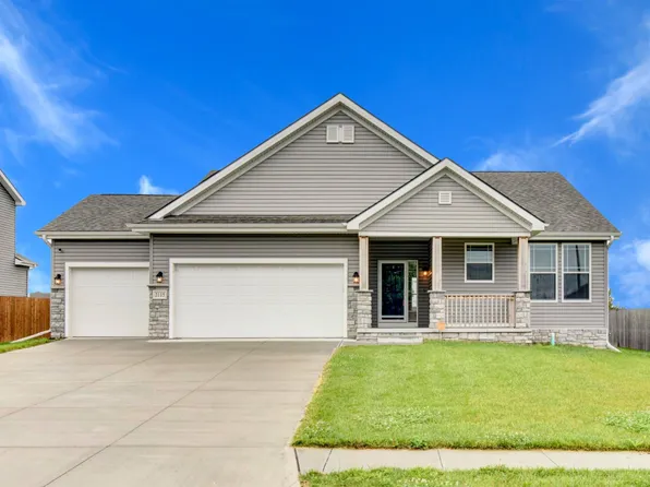 2115 Hedgeapple Rd, Plattsmouth, NE 68048