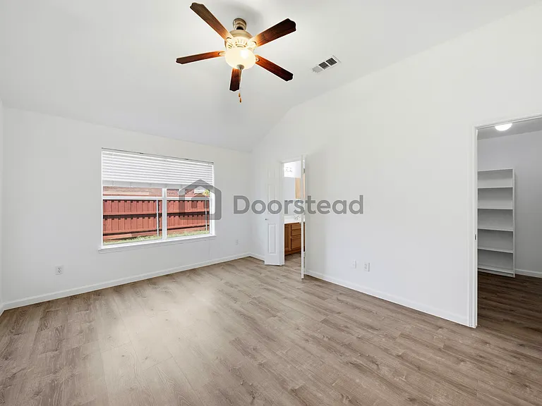 108 Cherokee Dr — Photo 28