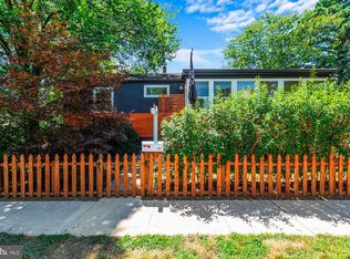 4011 Crittenden St, Hyattsville, MD 20781