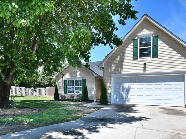 109 Ontario Ct, Simpsonville, SC 29681