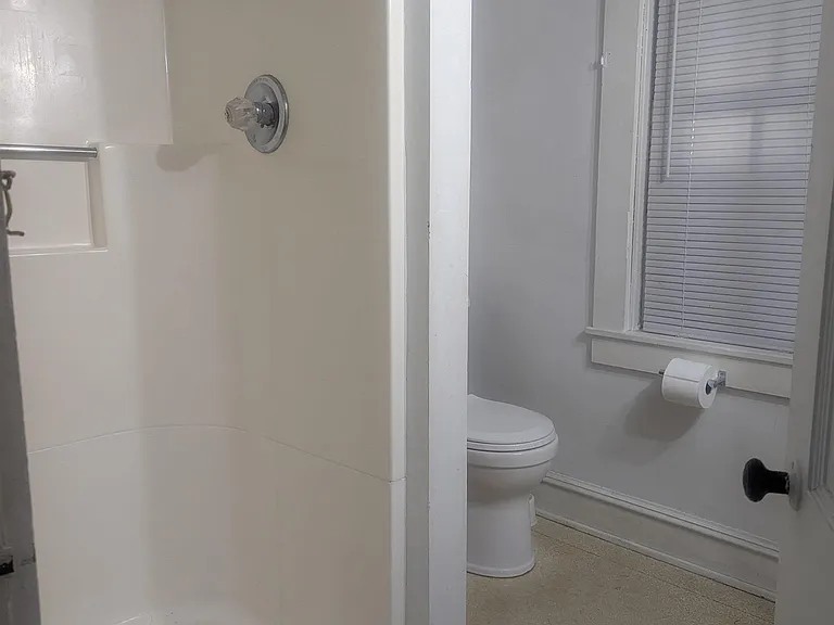 7416 Greenwood Station Rd — Photo 14