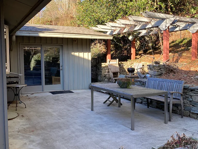 298 Town Mountain Rd — Photo 21