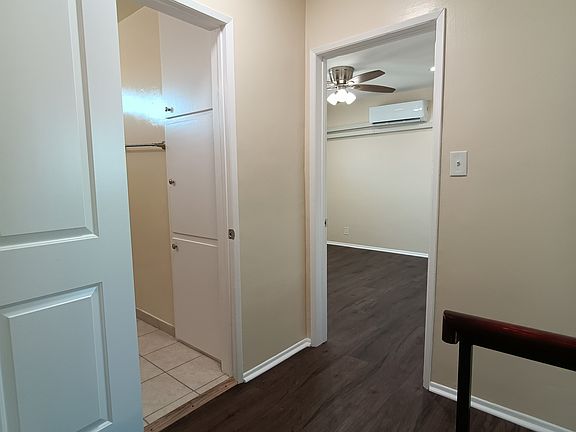 4th image of 6809 Vinevale Ave Unit K